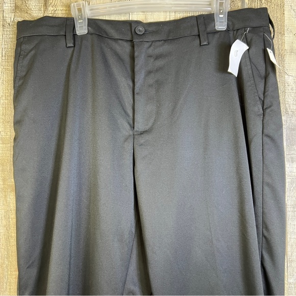 Amazon Essentials Size 38Wx32L Classic Black Dress Pants - Picture 3 of 13